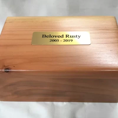 Personalized Medium Pet Cremation Urn - Laser Engraved Plaque
