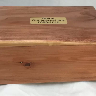 Extra Large Redwood Pet Cremation Urn with Pesonalized Plaque