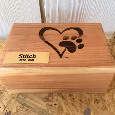 Large Pet Cremation Urn with Plaque and Heart/Paw Print Engraved